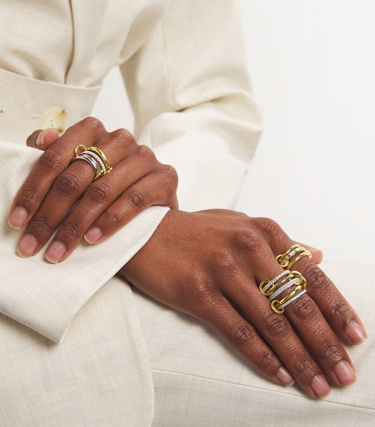 Interllacio White Ring - Opal Whispers