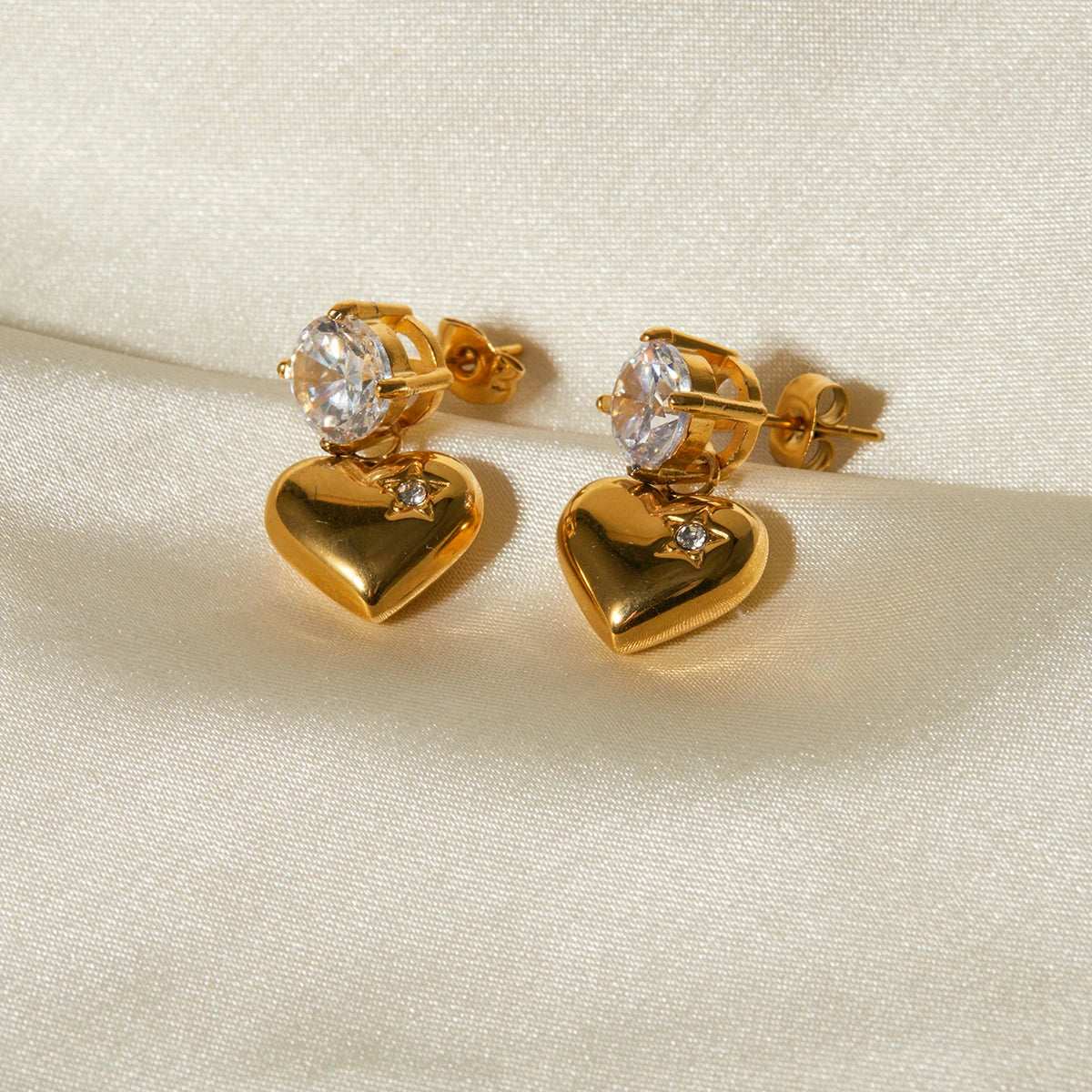 ⭐️Heart Earrings - Earrings