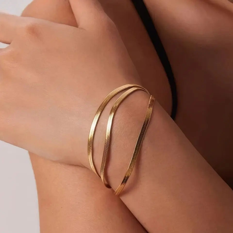 Aurum Bracelet - Opal Whispers