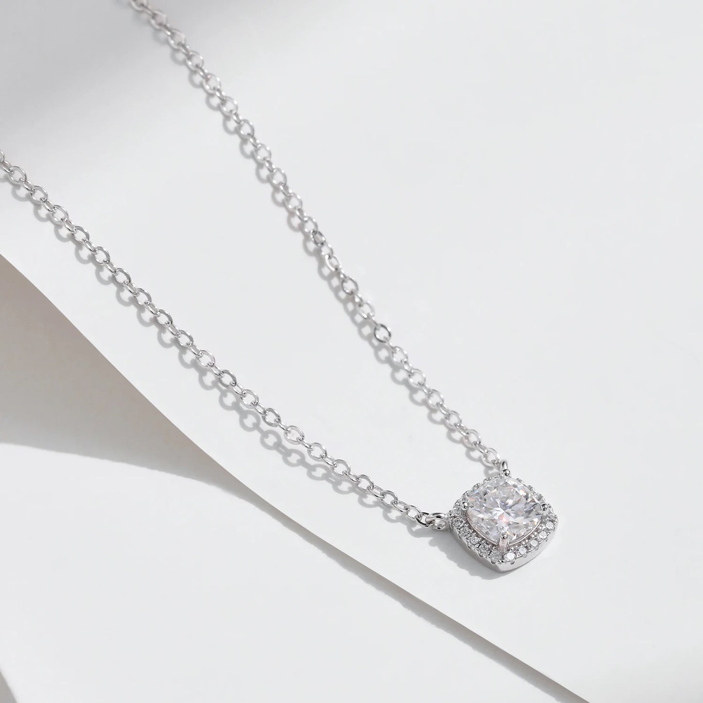 Stellare Necklace - Opal Whispers