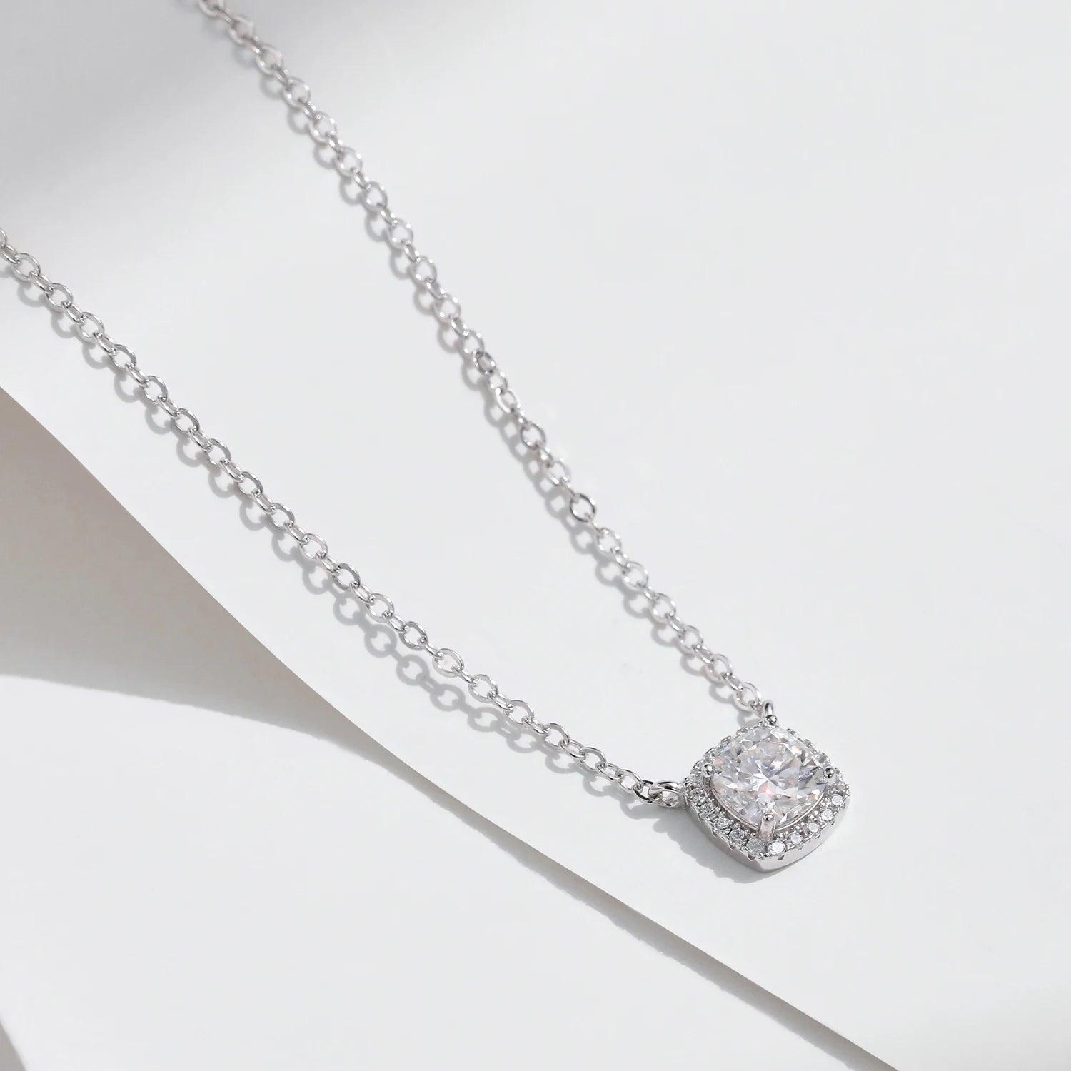 Stellare Necklace - Opal Whispers